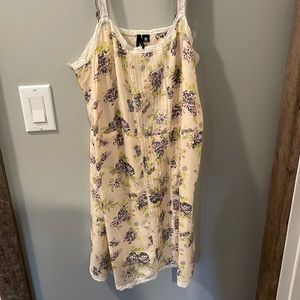 Flora print nightgown